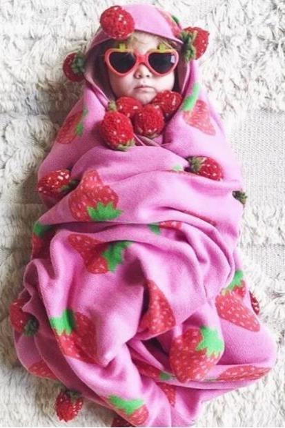 2017, autumn and winter new arrival, men and women, children, strawberries, pure cotton knitted blanket, blanket